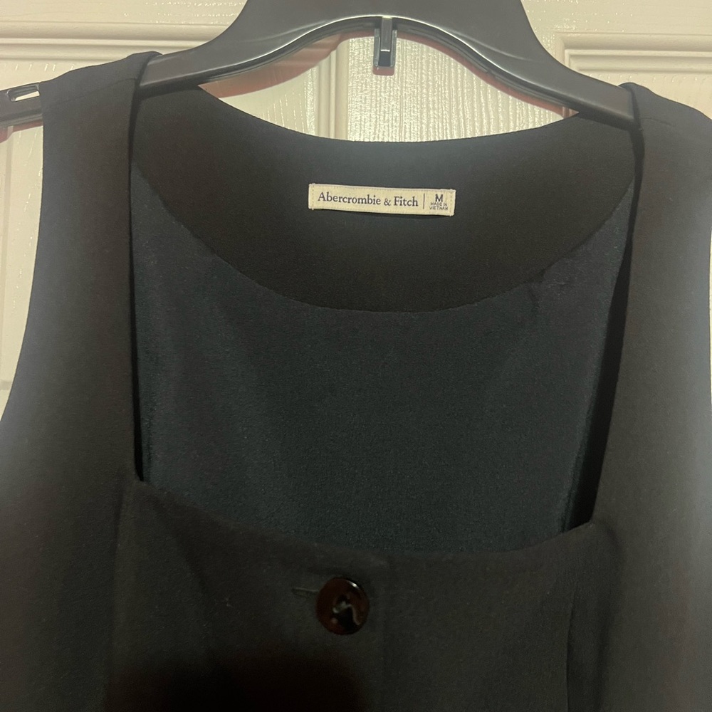 Abercrombie & Fitch Black Vest - Picture 2 of 5